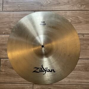 Vintage 80's Zildjian 18" Avedis Thin Crash Cymbal Made In USA